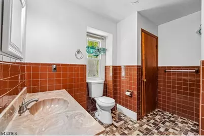 51 Lonaconing Rd, Vernon, NJ 07422 - Photo 32