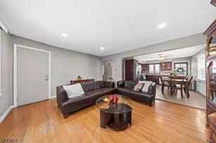 23 Homcy Pl, Clifton, NJ 07011 - Photo 4