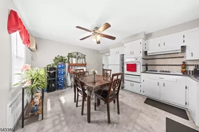 23 Homcy Pl, Clifton, NJ 07011 - Photo 26