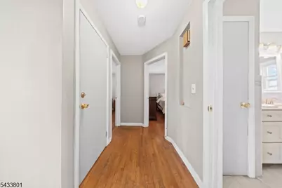 23 Homcy Pl, Clifton, NJ 07011 - Photo 14