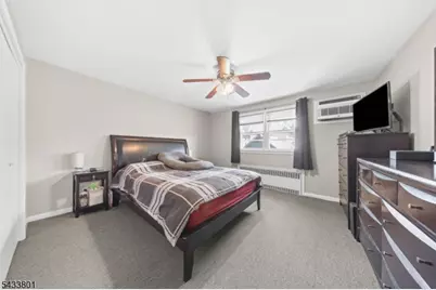 23 Homcy Pl, Clifton, NJ 07011 - Photo 28