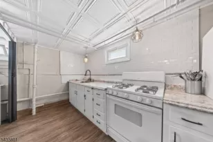 23 Homcy Pl, Clifton, NJ 07011 - Photo 36