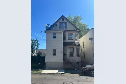 9 Courtland St, Paterson, NJ 07503 - Photo 2