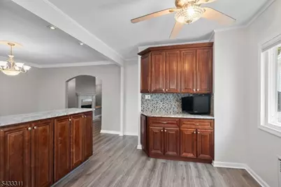 175 Colonial Rdwest, Union Township, NJ 07083 - Photo 20