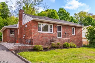 18 Cross St, Netcong, NJ 07857 - Photo 2