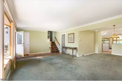 11 Allen Dr, Wayne, NJ 07470 - Photo 8
