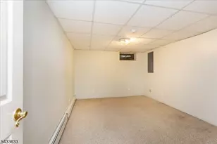 11 Allen Dr, Wayne, NJ 07470 - Photo 32