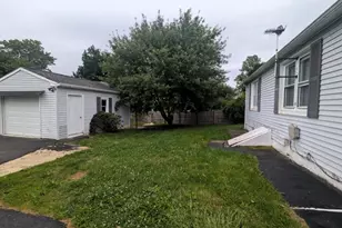 25 Roosevelt Ave, Victory Gardens, NJ 07801 - Photo 4