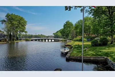 63 E Shore Rd, Denville, NJ 07834 - Photo 4