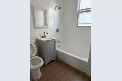 63 Grove St, Bloomfield, NJ 07003 - Photo 12