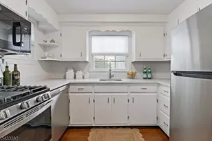 21 Doris Pkwy, Westfield, NJ 07090 - Photo 14
