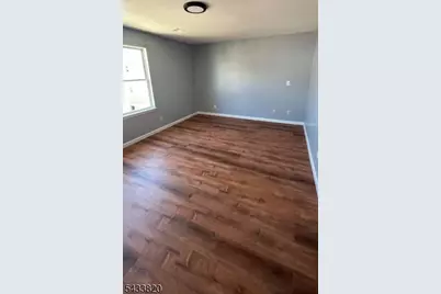 488 S 19th St, Newark, NJ 07103 - Photo 8