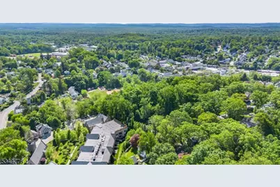 29 Stevens St, Bernardsville, NJ 07924 - Photo 16