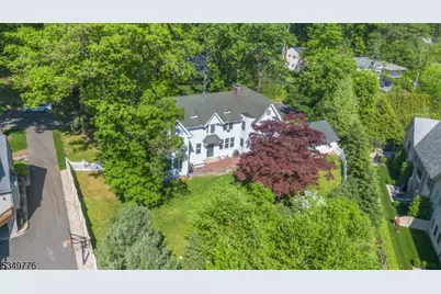 29 Stevens St, Bernardsville, NJ 07924 - Photo 18