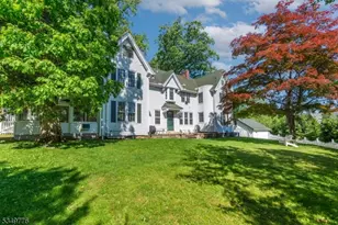 29 Stevens St, Bernardsville, NJ 07924 - Photo 2