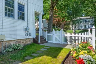 29 Stevens St, Bernardsville, NJ 07924 - Photo 38