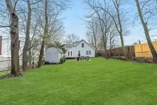 590 Woodland Ave, Mountainside, NJ 07092 - Photo 34