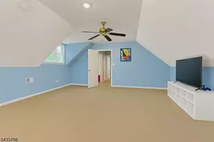 590 Woodland Ave, Mountainside, NJ 07092 - Photo 24