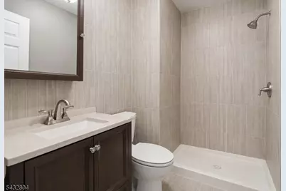 74 Boston St, Newark, NJ 07103 - Photo 12