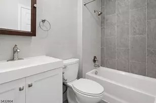 74 Boston St, Newark, NJ 07103 - Photo 10
