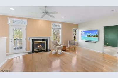 70 Hartley Ln, Bernards Township, NJ 07920 - Photo 6