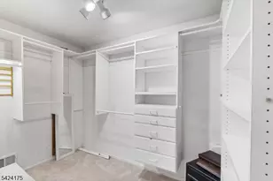 70 Hartley Ln, Bernards Township, NJ 07920 - Photo 18