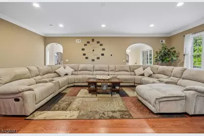 72B Hook Mountain Rd, Montville Township, NJ 07045 - Photo 14
