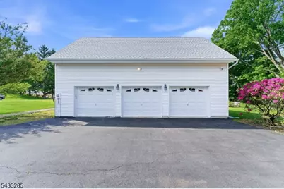 3 Elm St, Chester, NJ 07930 - Photo 26