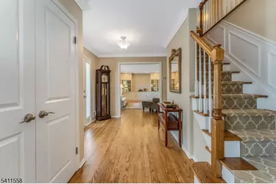 36 Bradley Ln, Bridgewater, NJ 08807 - Photo 2