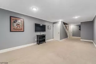 36 Bradley Ln, Bridgewater, NJ 08807 - Photo 32