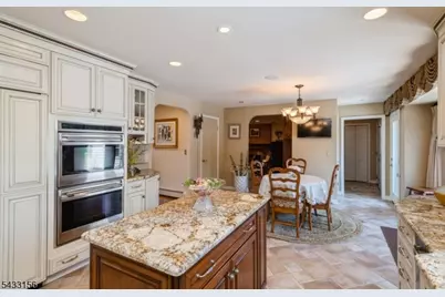 200 Raritan Ln, Readington, NJ 08889 - Photo 12