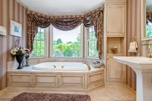 200 Raritan Ln, Readington, NJ 08889 - Photo 26