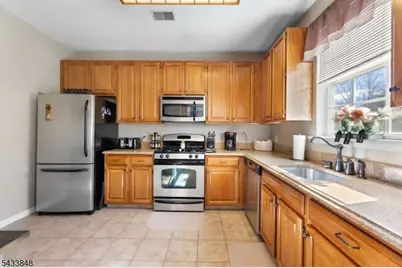 65 Hancock Dr, Morris Township, NJ 07960 - Photo 6