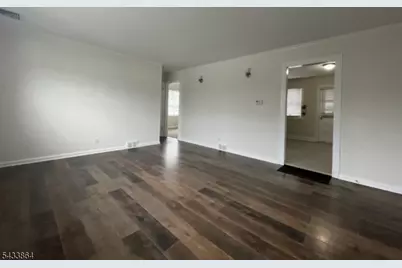 1584 Walker Ave, Union Township, NJ 07083 - Photo 2