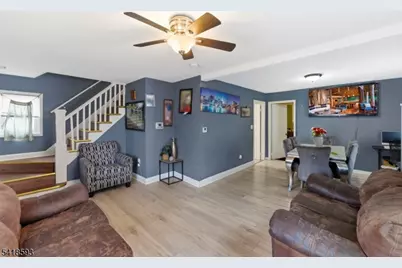 219 Hollywood Ave, Hillside, NJ 07205 - Photo 4