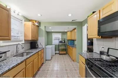 219 Hollywood Ave, Hillside, NJ 07205 - Photo 8