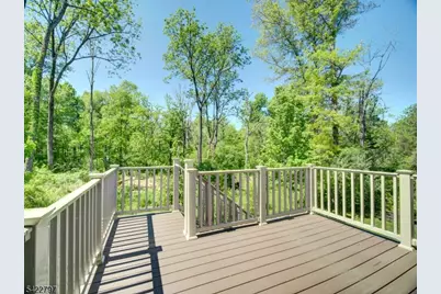 30 Dahlia Dr, Warren Township, NJ 07059 - Photo 26