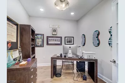 30 Dahlia Dr, Warren Township, NJ 07059 - Photo 10