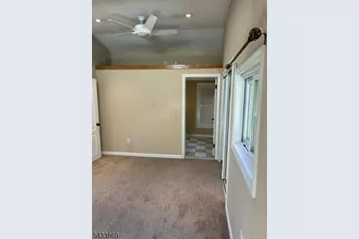 19 Crescent Rd, Wayne, NJ 07470 - Photo 10