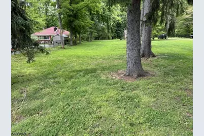 19 Crescent Rd, Wayne, NJ 07470 - Photo 24