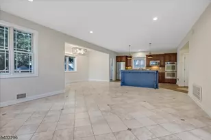 58 W Lake Shore Dr, Rockaway Township, NJ 07866 - Photo 10