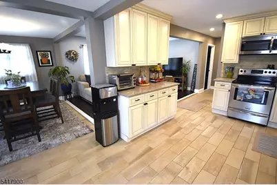 33 Alabama Ave, Jefferson Township, NJ 07849 - Photo 6