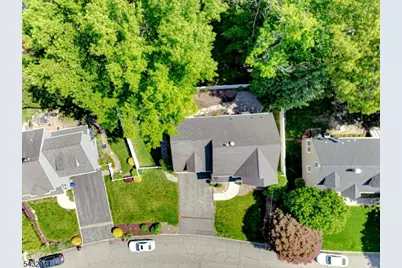 15 Woodrow Pl, West Caldwell, NJ 07006 - Photo 32