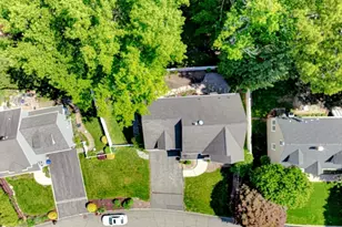 15 Woodrow Pl, West Caldwell, NJ 07006 - Photo 32