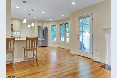 15 Woodrow Pl, West Caldwell, NJ 07006 - Photo 12