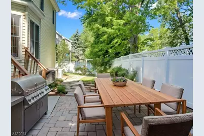 15 Woodrow Pl, West Caldwell, NJ 07006 - Photo 26