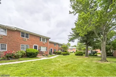 107-H The Orchards #H, East Windsor Township, NJ 08520 - Photo 2