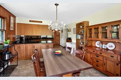 127 Hillcrest Rd, Readington, NJ 08822 - Photo 16