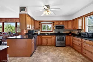 127 Hillcrest Rd, Readington, NJ 08822 - Photo 12