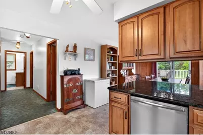 127 Hillcrest Rd, Readington, NJ 08822 - Photo 20